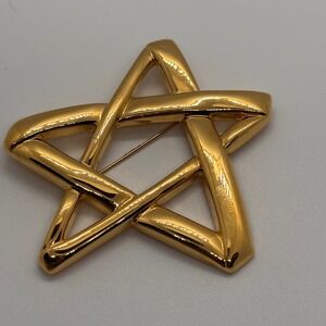 Monet Brooch Gold Tone Abstract Star Shape Pin Vintage Jewelry